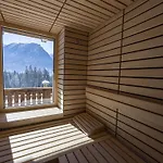 In Neukirchen, 100 M Lift *