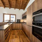 Chalet In Neukirchen, 100 M Lift
