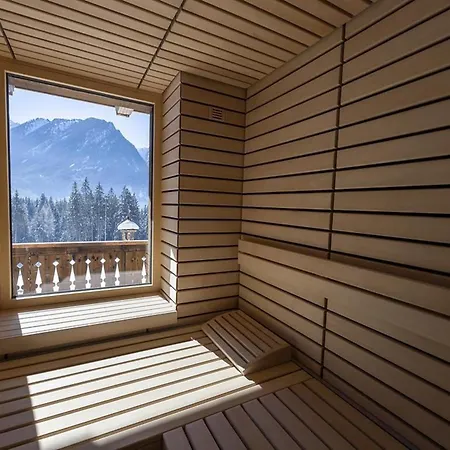 In Neukirchen, 100 M Lift *