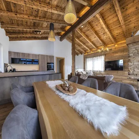 In Neukirchen 100 M Lift Alpehytte