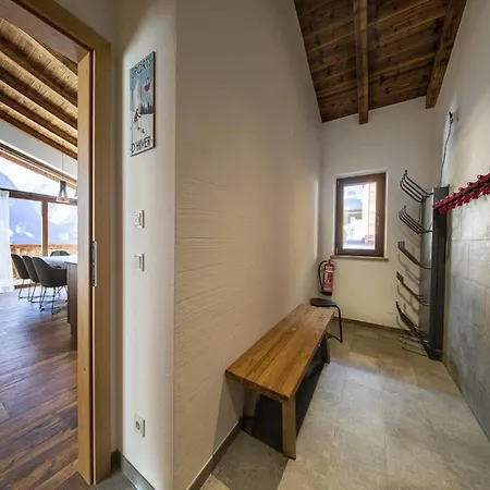 In Neukirchen 100 M Lift