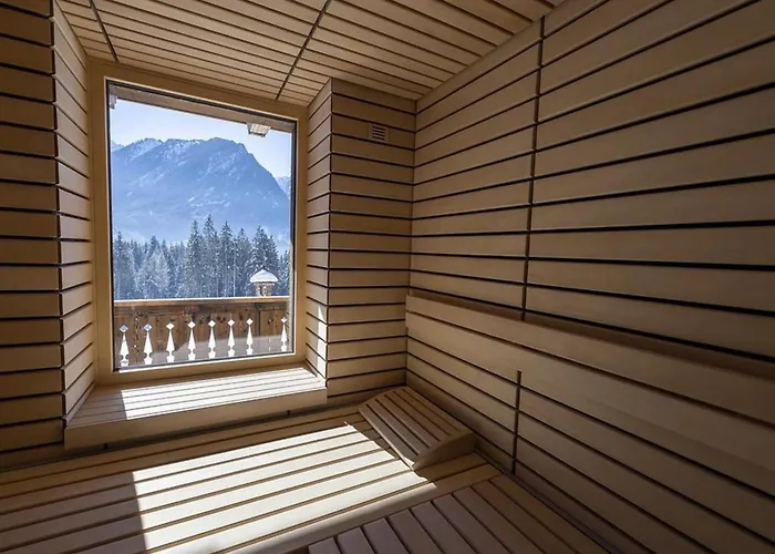 In Neukirchen, 100 M Lift *