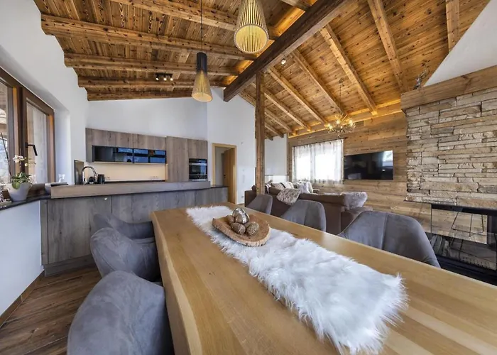 In Neukirchen 100 M Lift Σαλέ